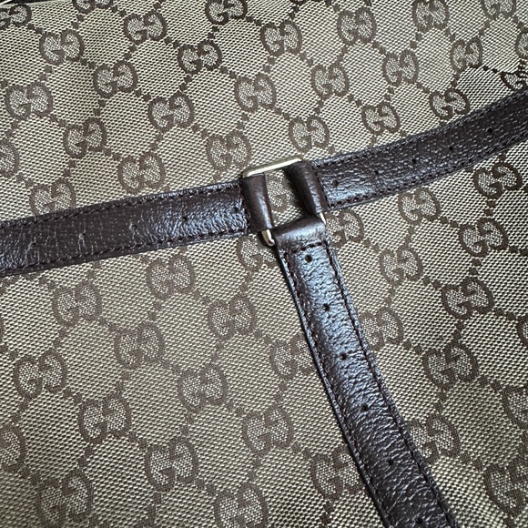 Gucci Beige and Brown Shoulder Bag - Picture 12 of 16